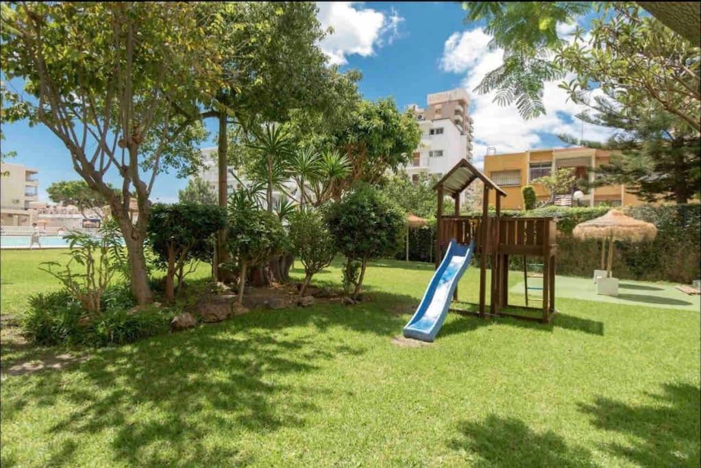 Magnifico Apartamento En La Carihuela, Torremolino Τορρεμολίνος Εξωτερικό φωτογραφία