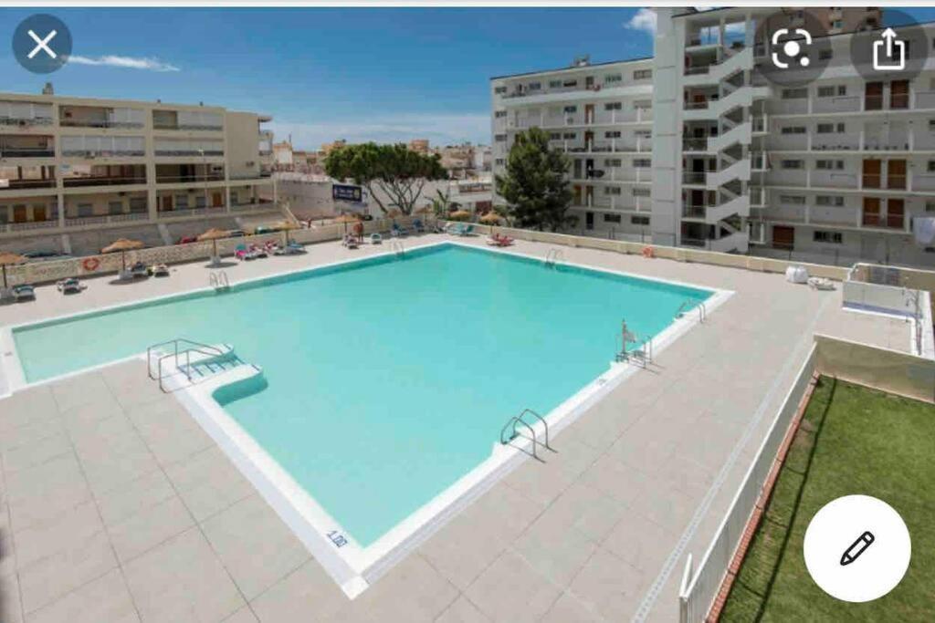 Magnifico Apartamento En La Carihuela, Torremolino Τορρεμολίνος Εξωτερικό φωτογραφία